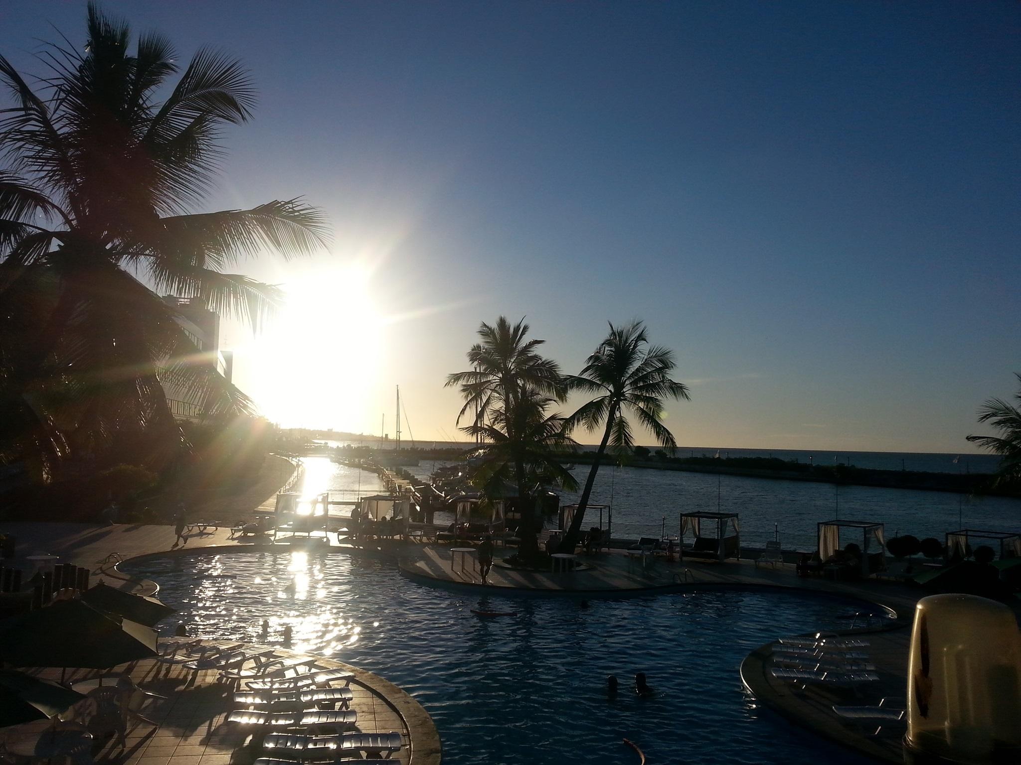 Marina Park Hotel Fortaleza  Exterior foto Sunset at the Sheraton Maldives Resort & Spa